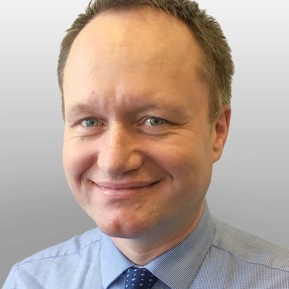 Executive Headshots Alan Matthews